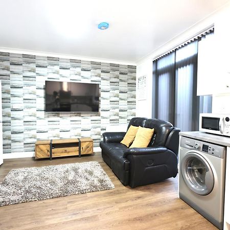 Studio 22 Lower Road Beeston Beeston  Luaran gambar
