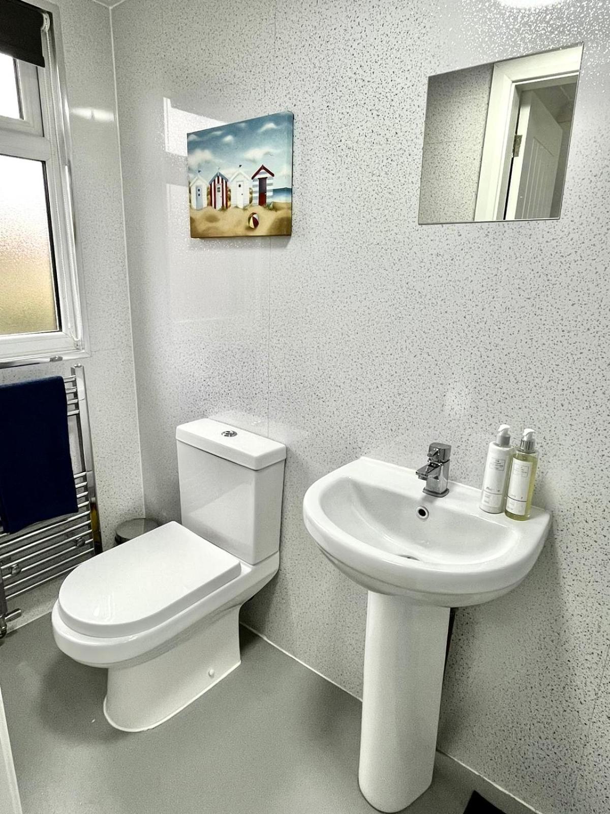 Studio 22 Lower Road Beeston Beeston  Luaran gambar