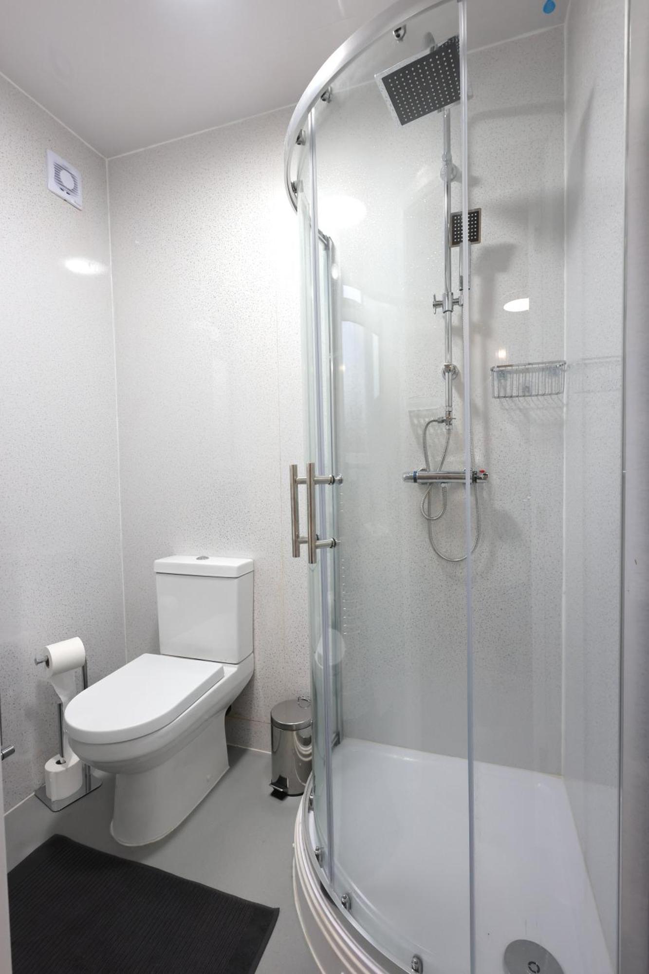 Studio 22 Lower Road Beeston Beeston  Luaran gambar